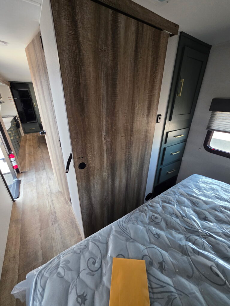 RV Pic 9