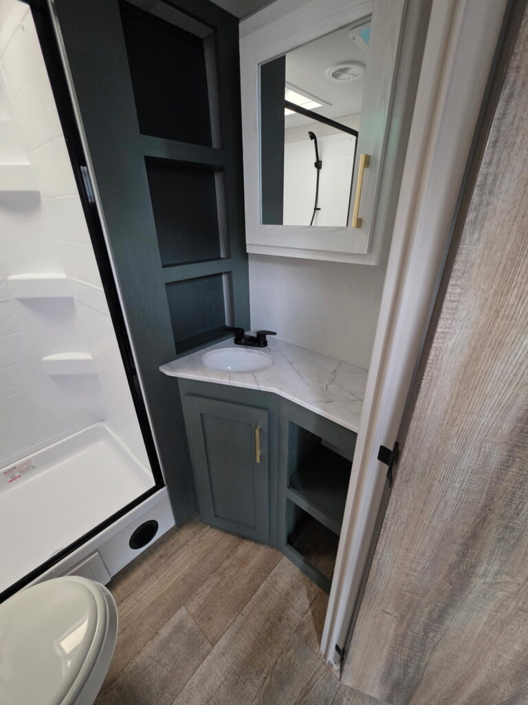 RV Pic 3