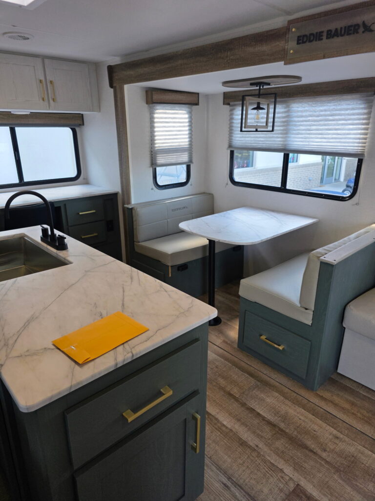 RV Pic 15